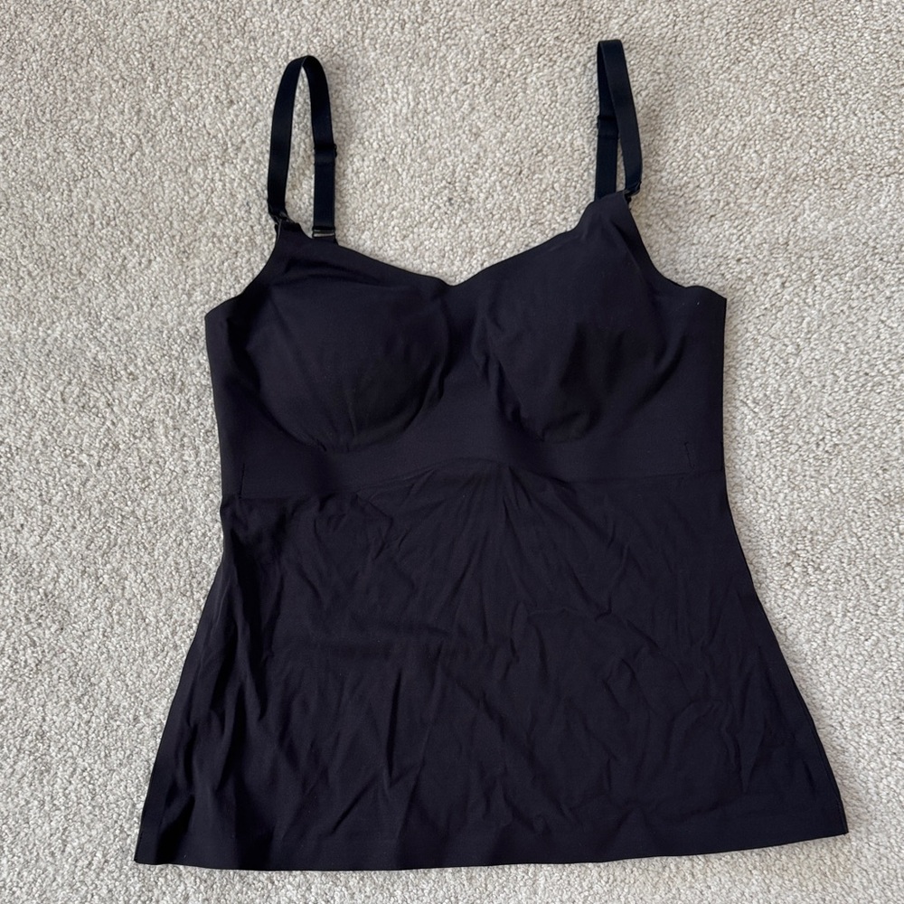 knix Nursing Tank Top Wireless Built-in Bra Black SzL